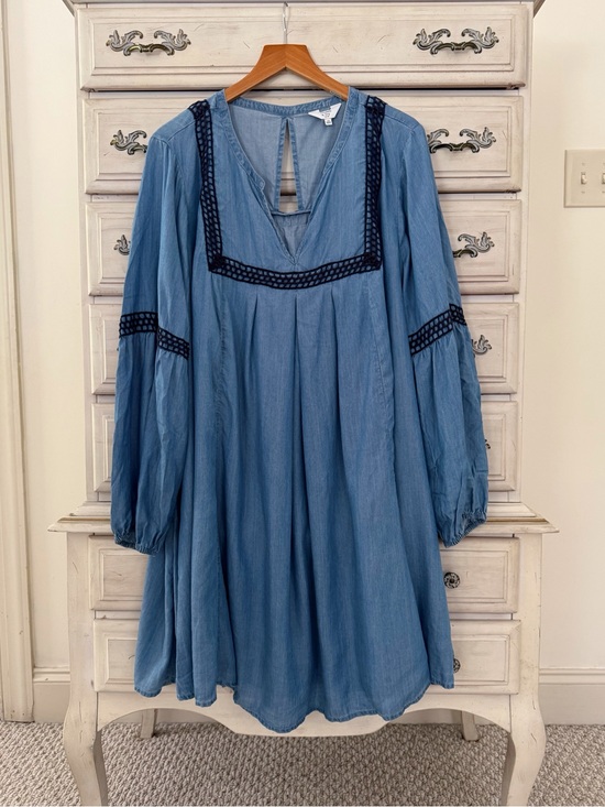 crown & ivy Dresses & Skirts - Crown & Ivy Chambray Boho Dress